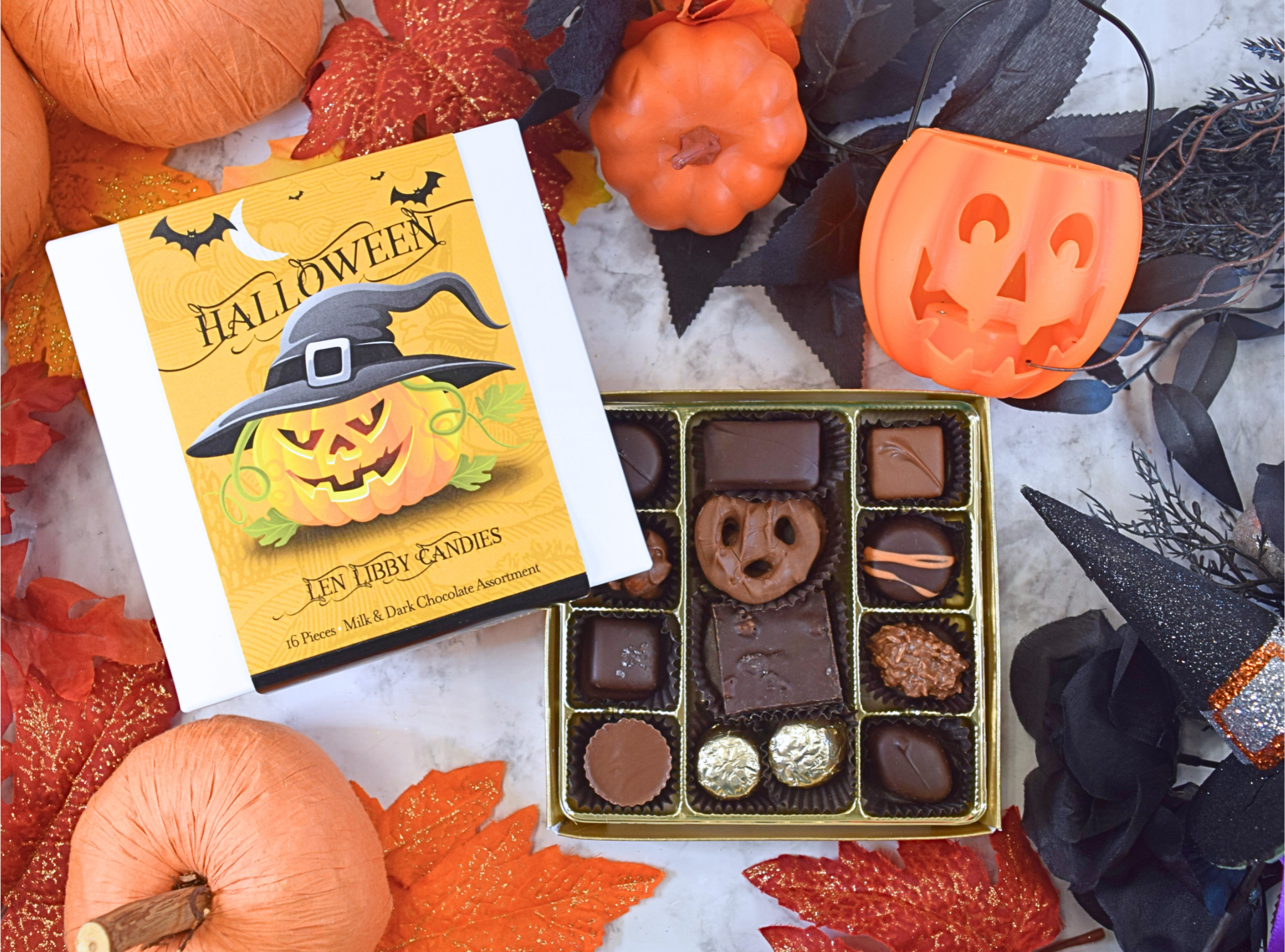 16pc Signature Gift Box - Halloween Jack O' Lantern