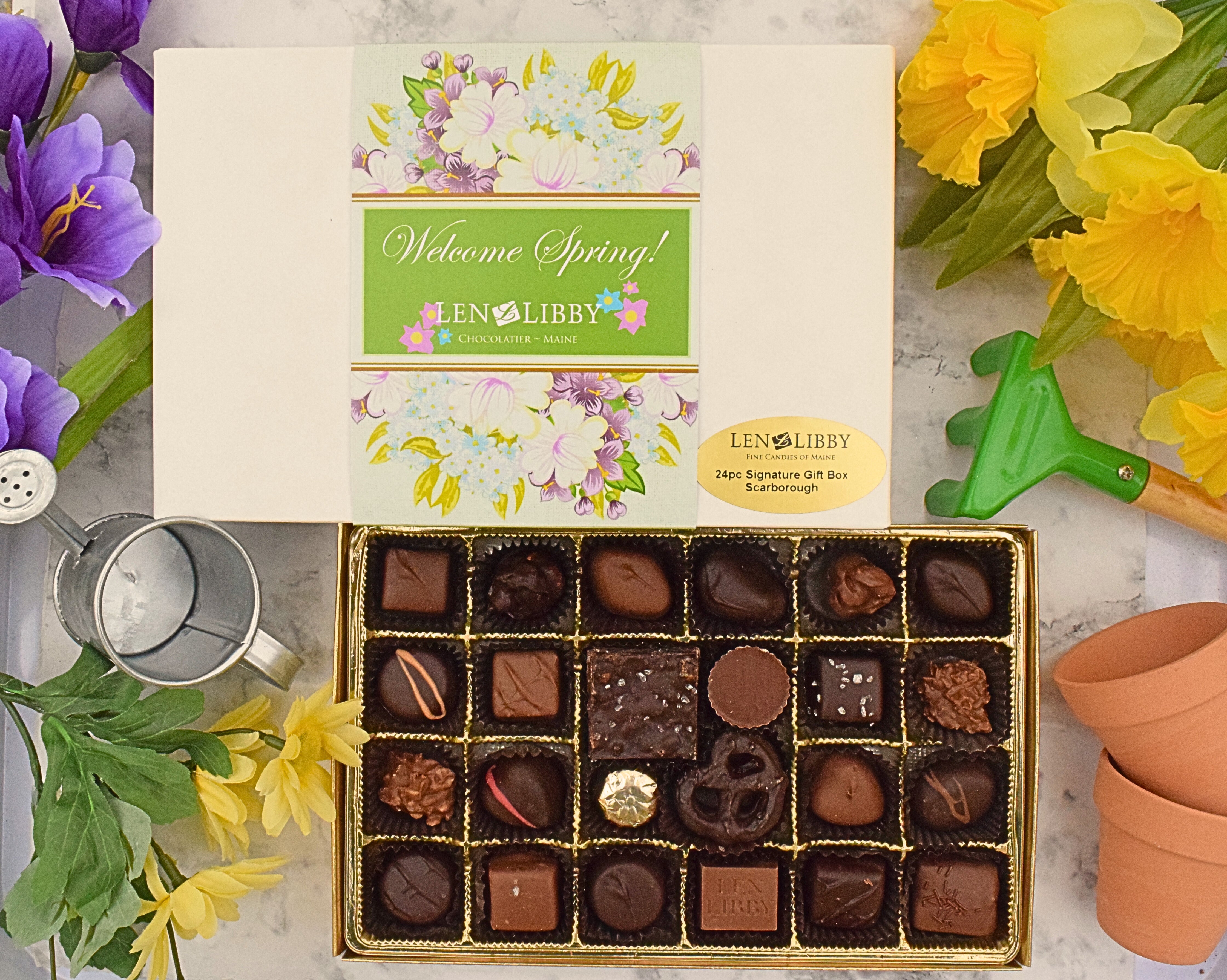 24pc Signature Gift Box - Spring Scarborough