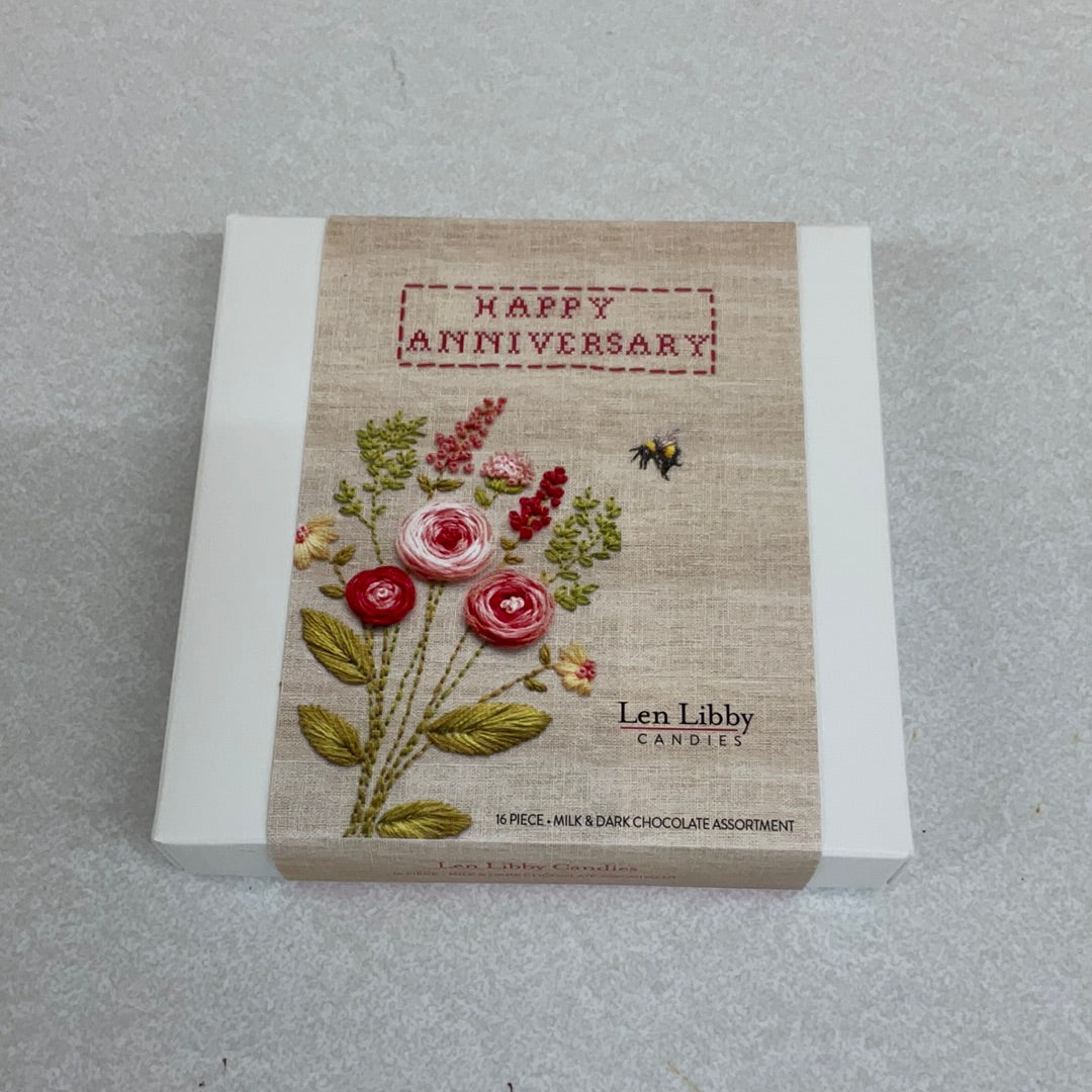 16pc Signature Gift Box - Happy Anniversary